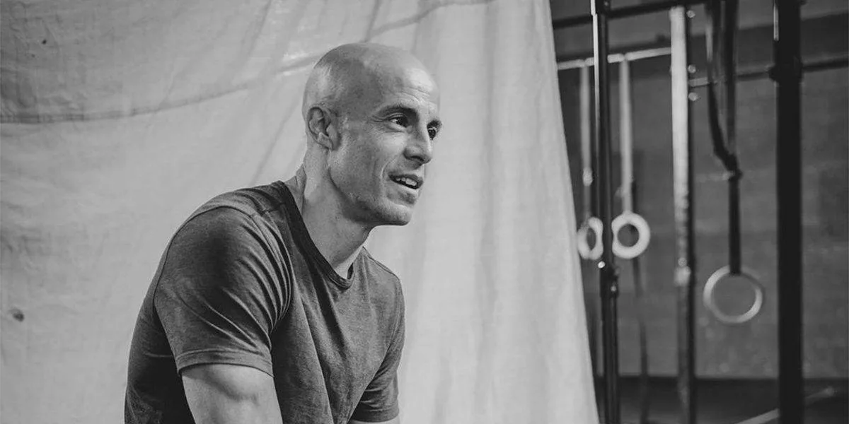 Eric Roza assina acordo final para compra de 100% da Crossfit Inc.