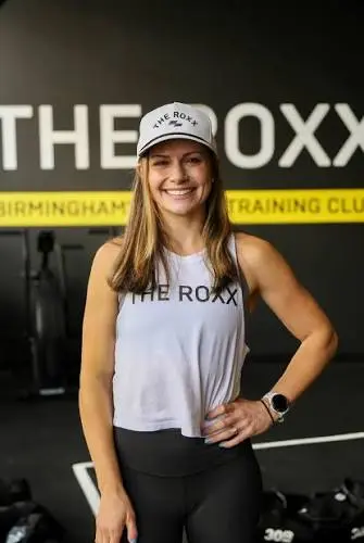 De Corredora à Elite do Hyrox: A Estratégia de Rachael Wade para Dominar a Competição